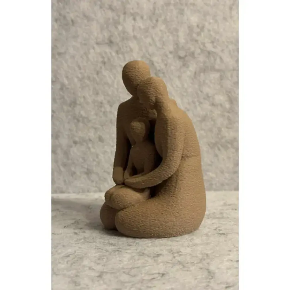 Escultura- Abrazo Familiar 3