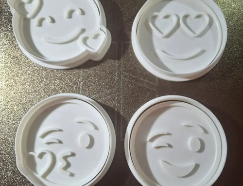 Cortadores De Galletas Emoji Love (pack 4 Un) - Foto 3