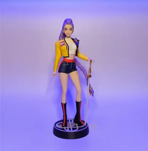 Figura De Chica Kpop Demon Hunters