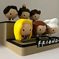 Estatua De Soporte De Friends Mcdonald - Miniatura 1