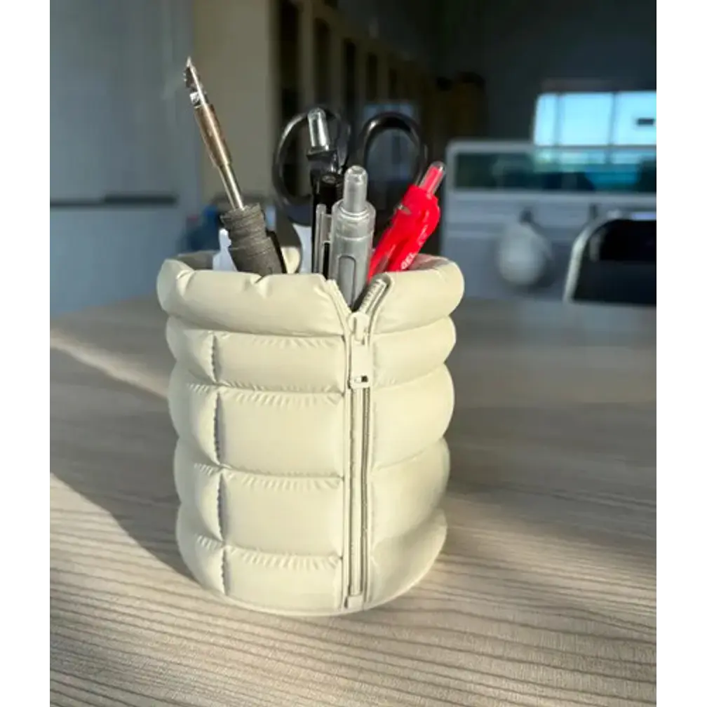 Organizador De Escritorio Estilo Pluma Con Cremallera 3