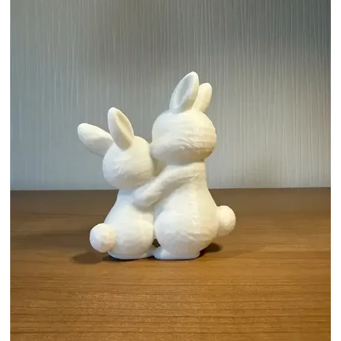 Figura Decorativa - Conejos Tiernos Abrazándose 3