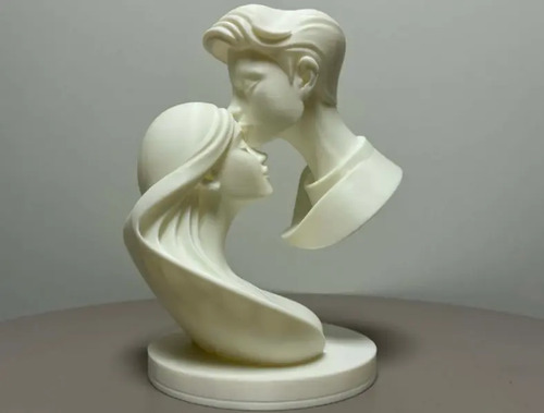El Beso - Escultura Minimalista Moderna
