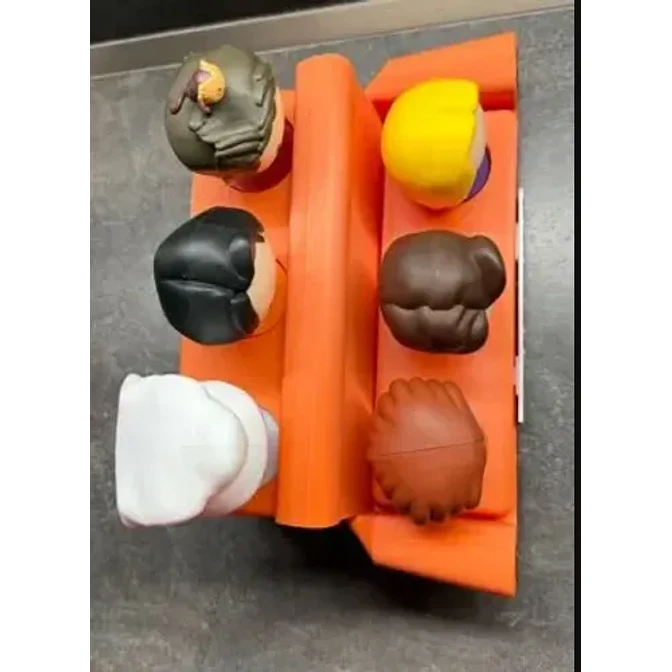 Sofá De Friends Para Figuras De Mcdonalds 4