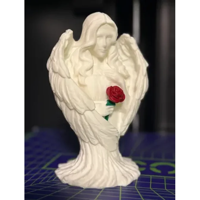 Ángel De Escultura Con Rosa 2