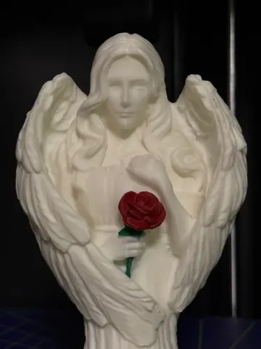 Ángel De Escultura Con Rosa - Foto 3