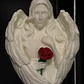 Ángel De Escultura Con Rosa - Miniatura 3