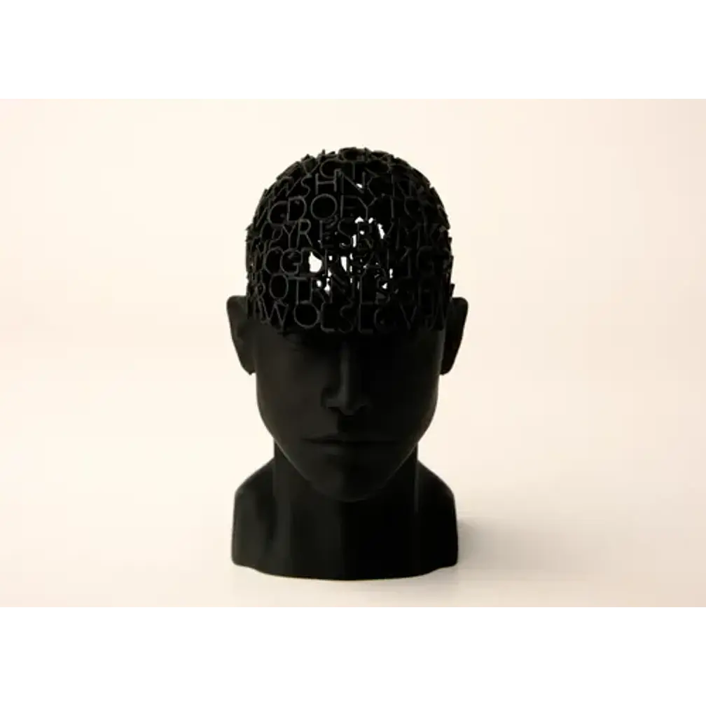 Escultura- Cabeza Pensativa 3