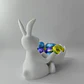 Figura Decorativa De Conejita De Pascua Con Cesta De Huevos - Miniatura 1