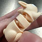 Mini Figura De Conejito Flexible - Miniatura 3