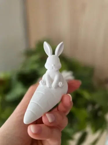 Escultura- Conejo De Pascua Tierno Sobre Zanahoria - Foto 2