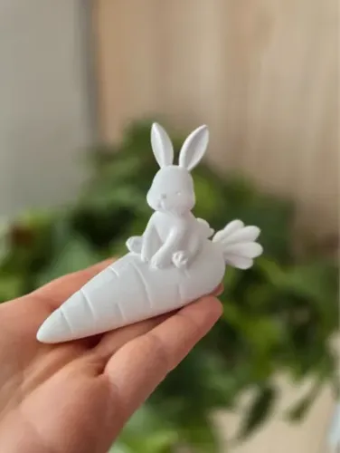 Escultura- Conejo De Pascua Tierno Sobre Zanahoria - Foto 5