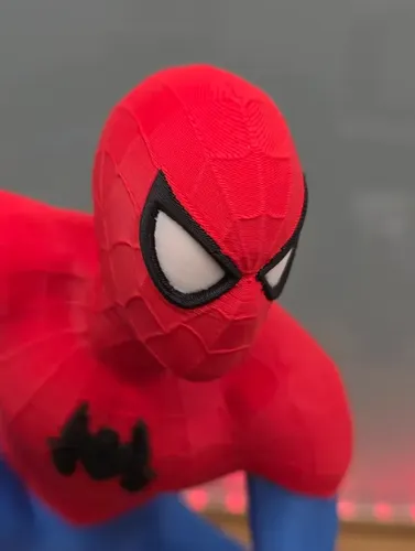 Figura Decorativa De Superhéroe Arácnido - Foto 3