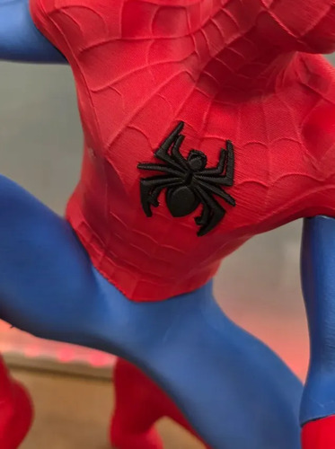 Figura Decorativa De Superhéroe Arácnido - Foto 4