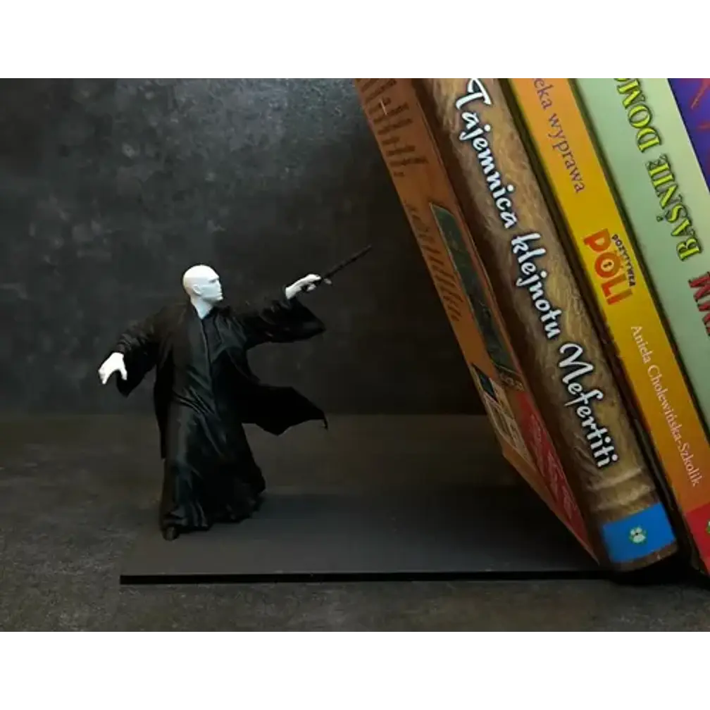 Sujeta Libros - Voldemort 4
