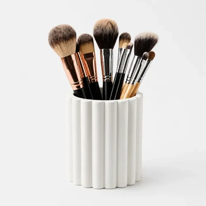 Figura Decorativa Soporte Para Maquillaje 1