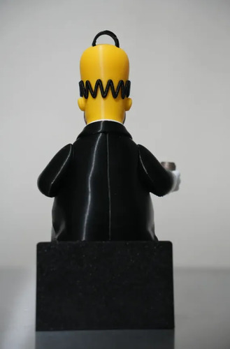 Figura Decorativa Homero Con Pizza Y Cerveza - Foto 3