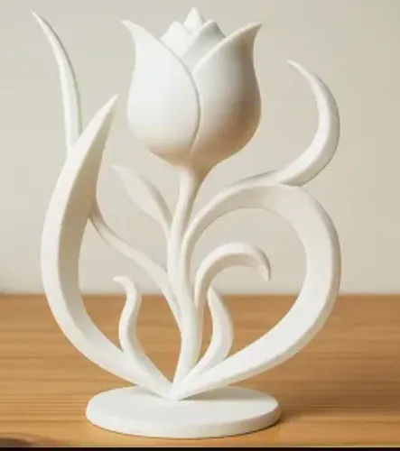 Figura Abstracta Y Elegante De Tulipán