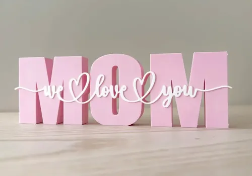 Figura Mamá, Te Queremos