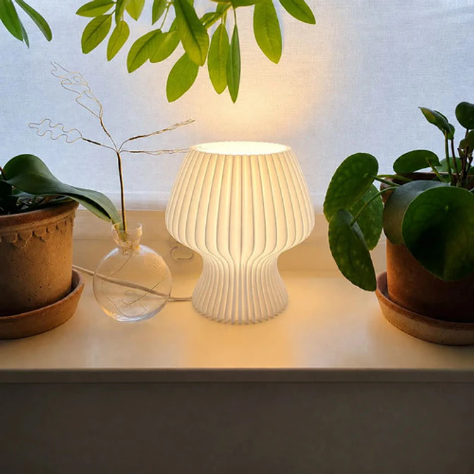Lámpara De Mesa Decorativa 3d Minimalista Led 2