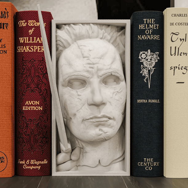 Michael Myers Book Nook 1