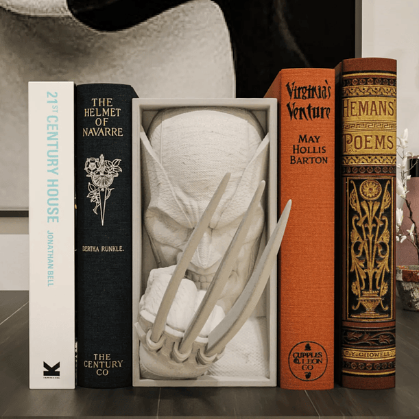 Wolverine Book Nook 1