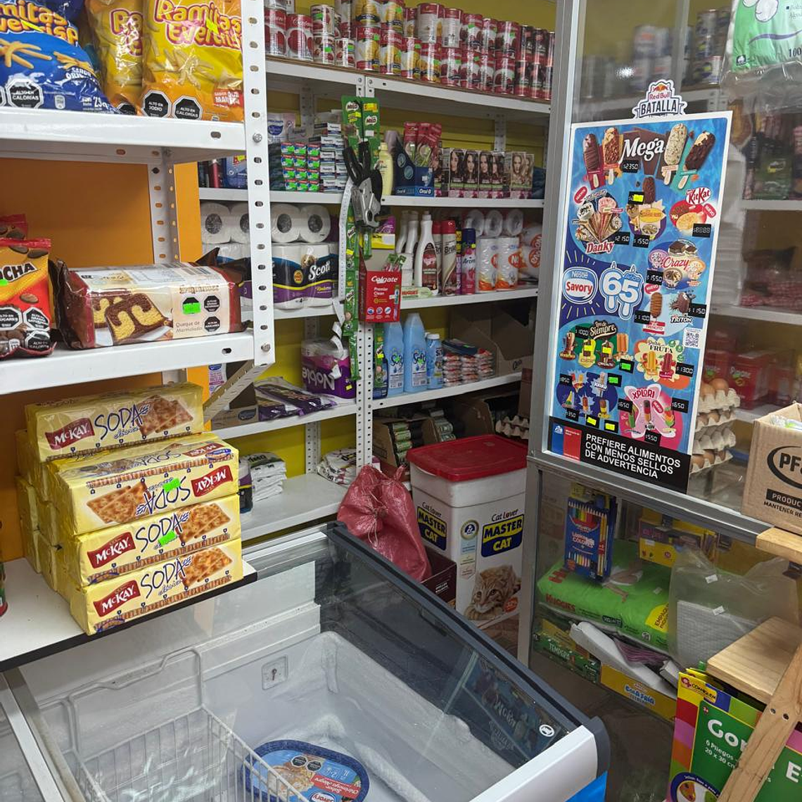 propiedad y minimarket sala de producción full equipada  7