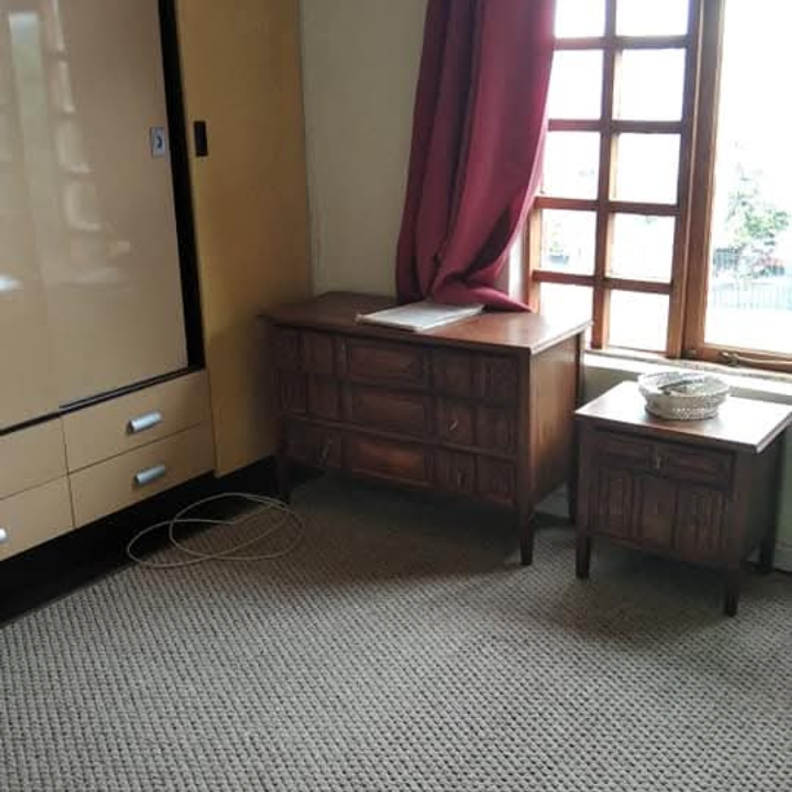 Propiedad histórica ubicada a pasos de centro  11