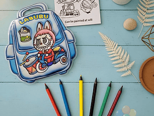Estuche PVC Labubu + 6 Lápices y Libro para Pintar