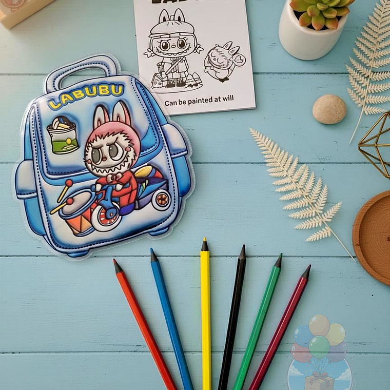 Estuche PVC Labubu + 6 Lápices y Libro para Pintar 1