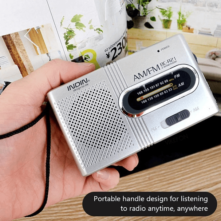 Mini Rádio Portátil FM/AM - 2 Pilhas AA 3