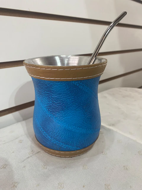 Mate forrado en cuero azul