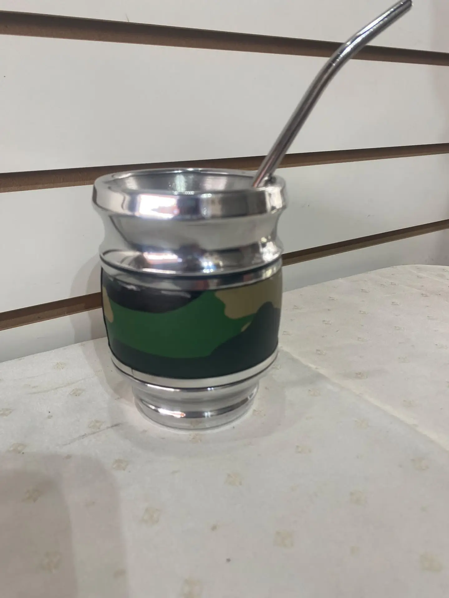 Mate forrado en cuero camuflado 1