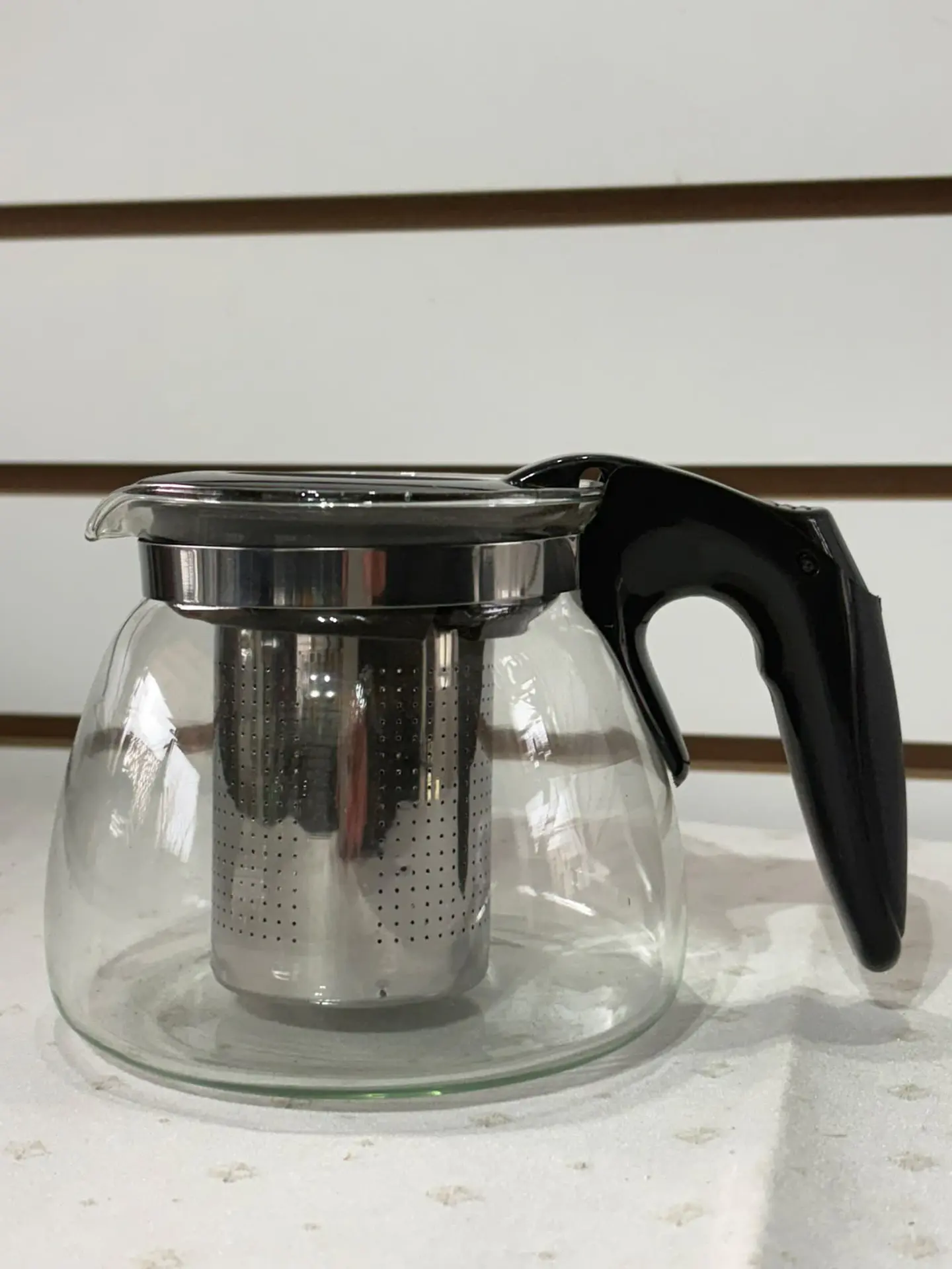 Tetera de vidrio con infusor de acero 1
