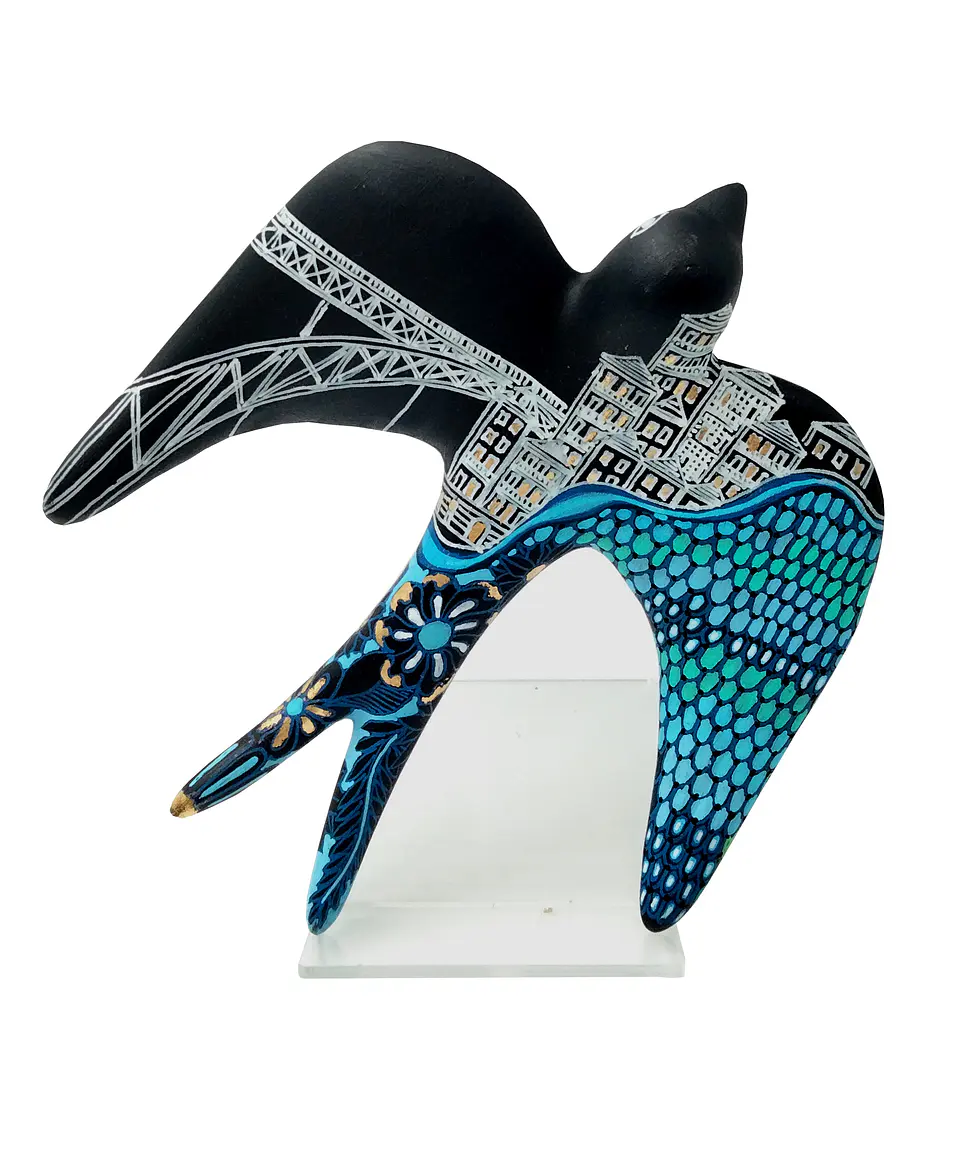 Swallow Manu 1