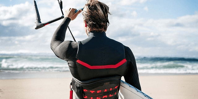 COMO ELEGIR UN ARNESS PARA KITESURF