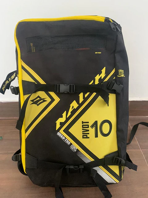 Naish Pivot 10M 