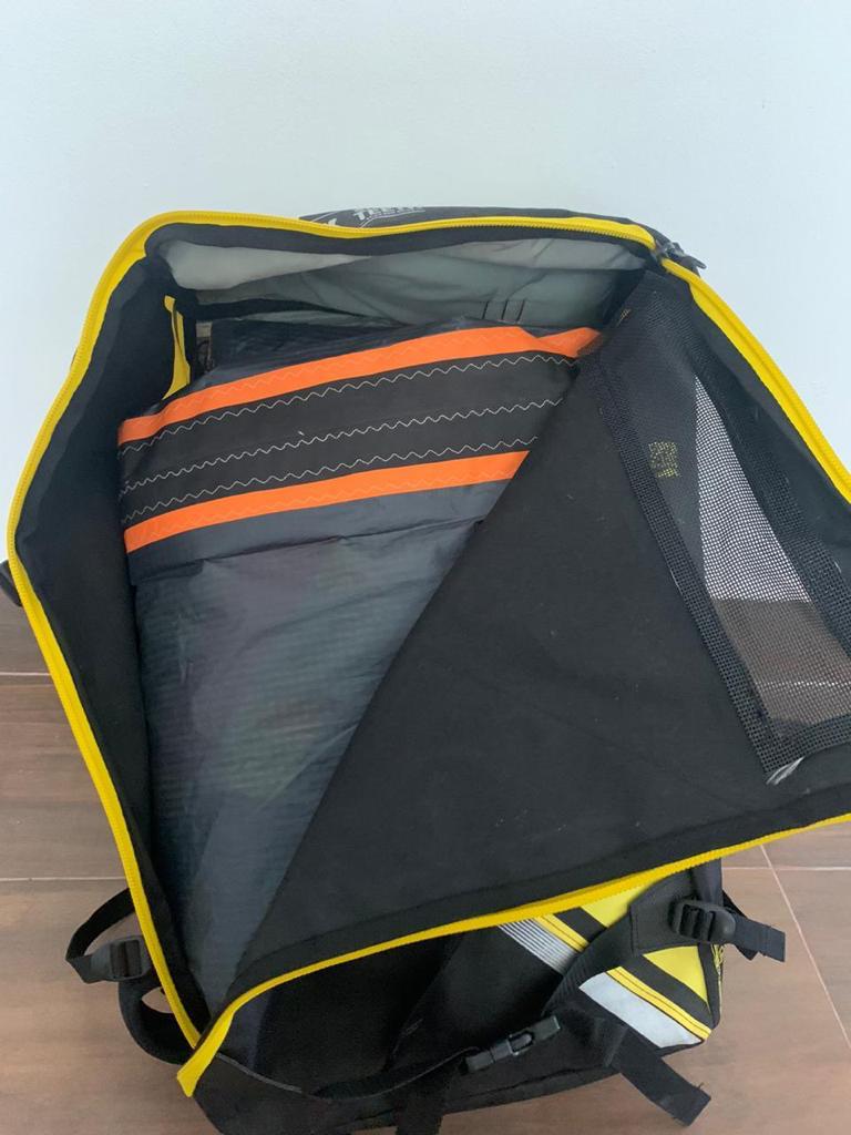 Naish Pivot 10M  2