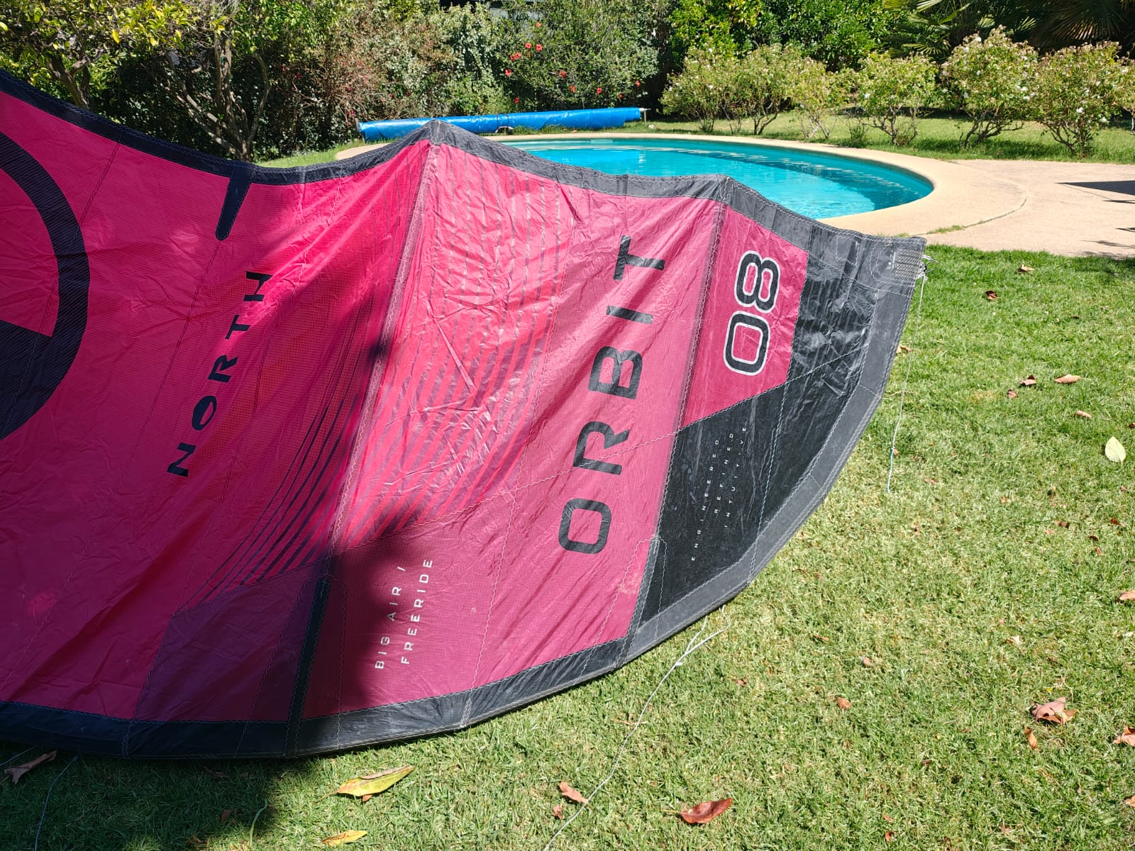 NORTH ORBIT 8m 2024 </br>(USADO) </BR> con Barra Navigator  9