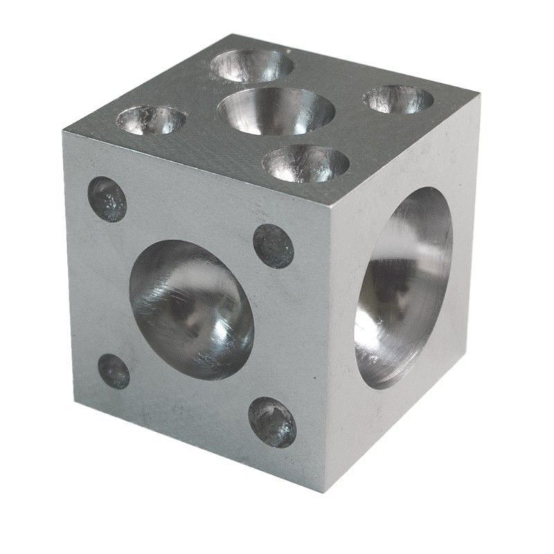 DADO DE ACERO 2 PULGADAS
