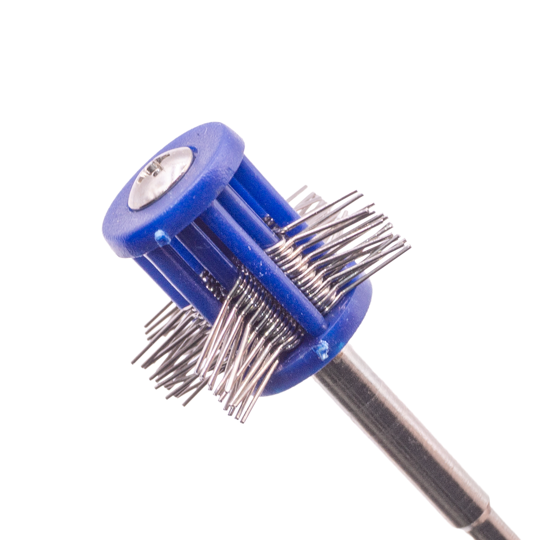 ESCOBILLA PARA MATEAR (MEDIO) 1