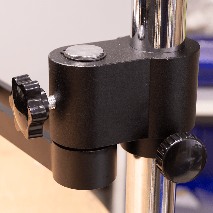 MICROSCOPIO PARA ENGASTE CON BRAZO EXTENSIBLE y CAMARA 3