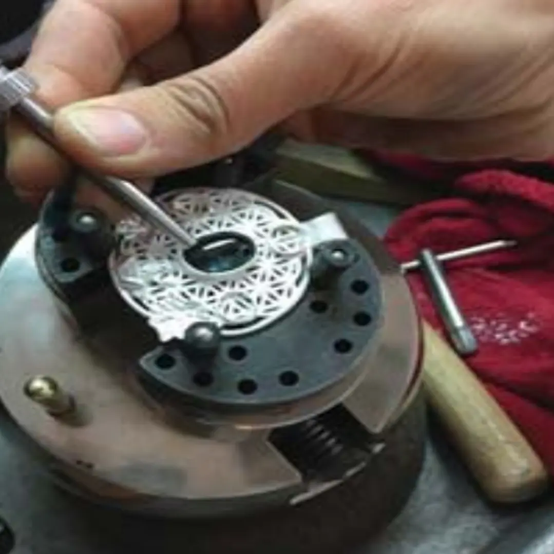 MARTILLO ENGASTE Y REPUJADO 65MM 3 PUNTAS 2