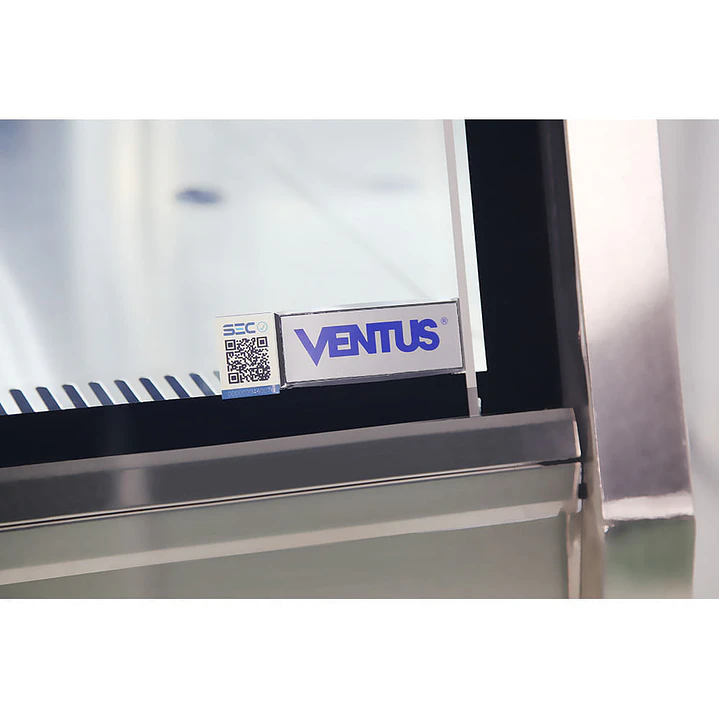 Vitrina Refrigerada Vidrio Curvo Fer-1500 Inox Ventus 9