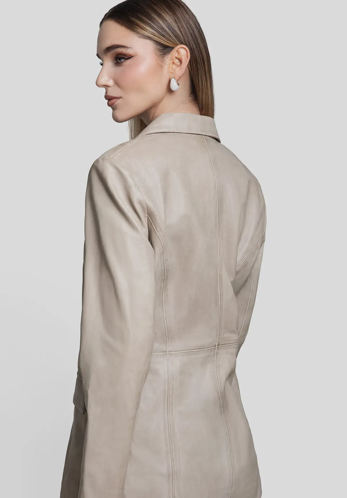 SACO CUERO ATELIER 3