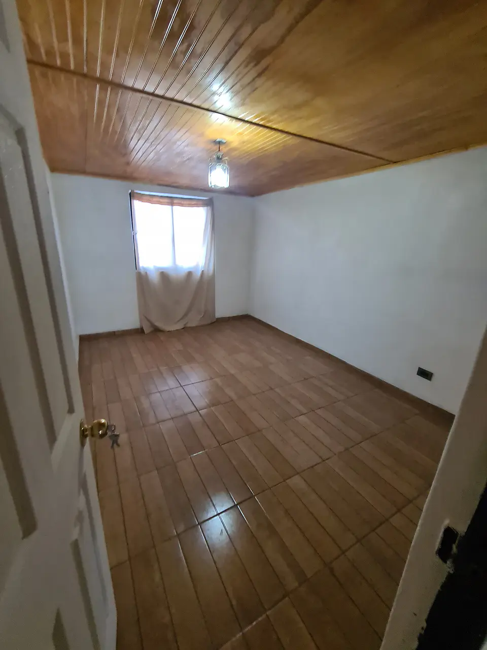 CASA PSJE GRAFITO 1476COMUNA DE LA FLORIDA. 11