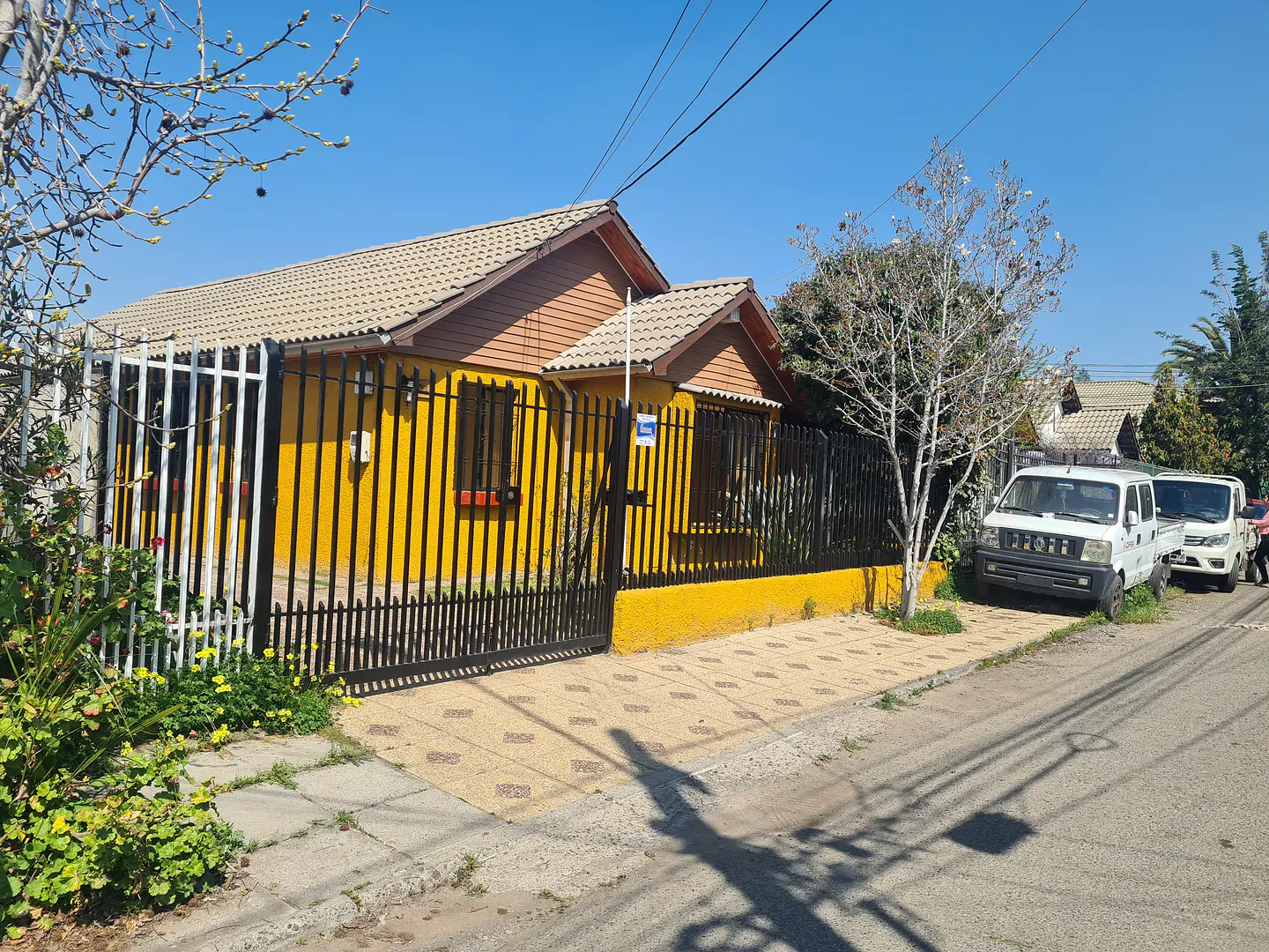 SE VENDE CASA AISLADA PSJE LOS SAUCES ESQUINA STA ELVIRA COMUNA DE LA FLORIDA ALTO 7