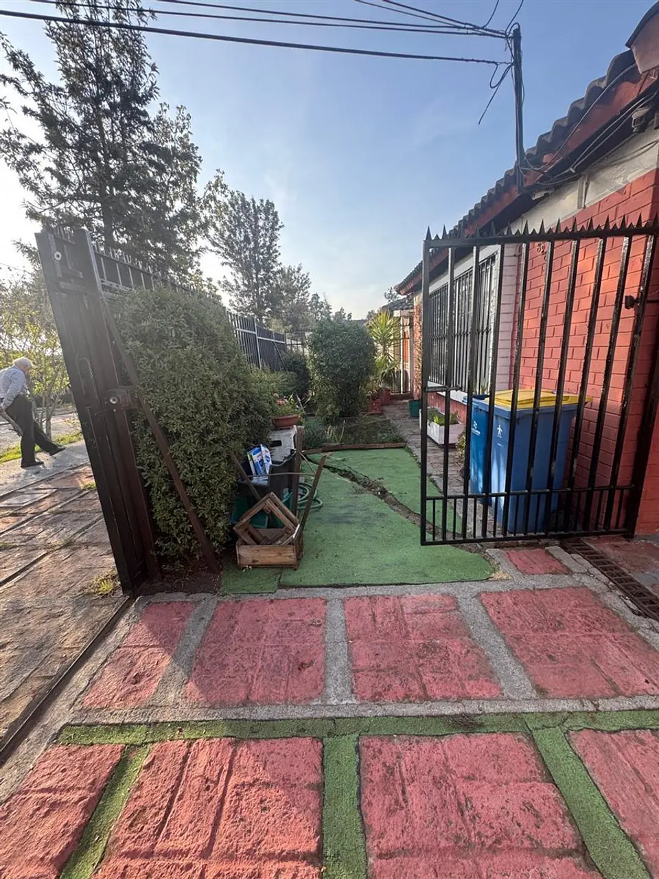 SE VENDE CASA AISLADA CONDOMINIO CALLE ALIHUEN CON GERONIMO DE ALDERETE COMUNA DE LA FLORIDA 15