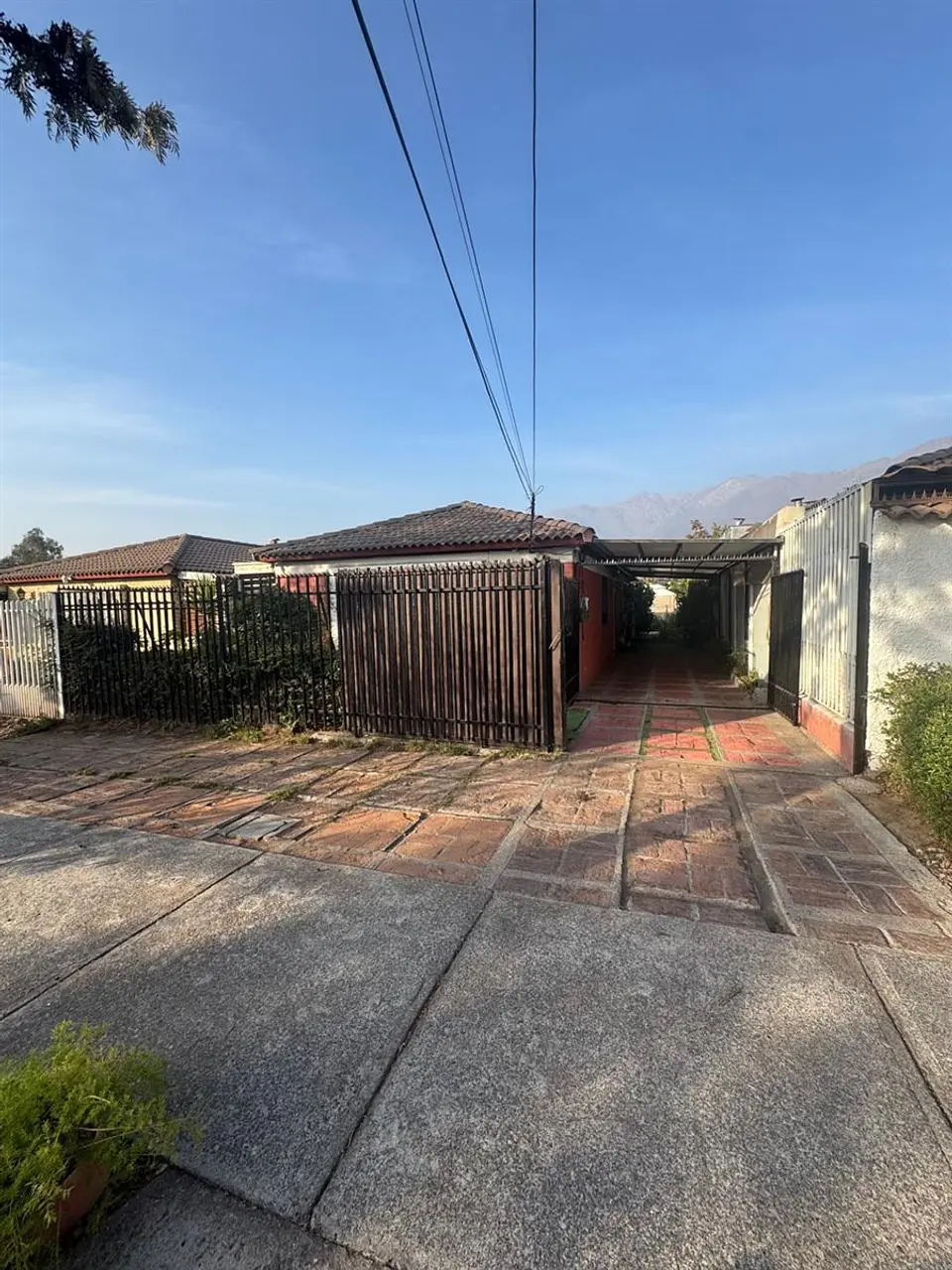 SE VENDE CASA AISLADA CONDOMINIO CALLE ALIHUEN CON GERONIMO DE ALDERETE COMUNA DE LA FLORIDA 24