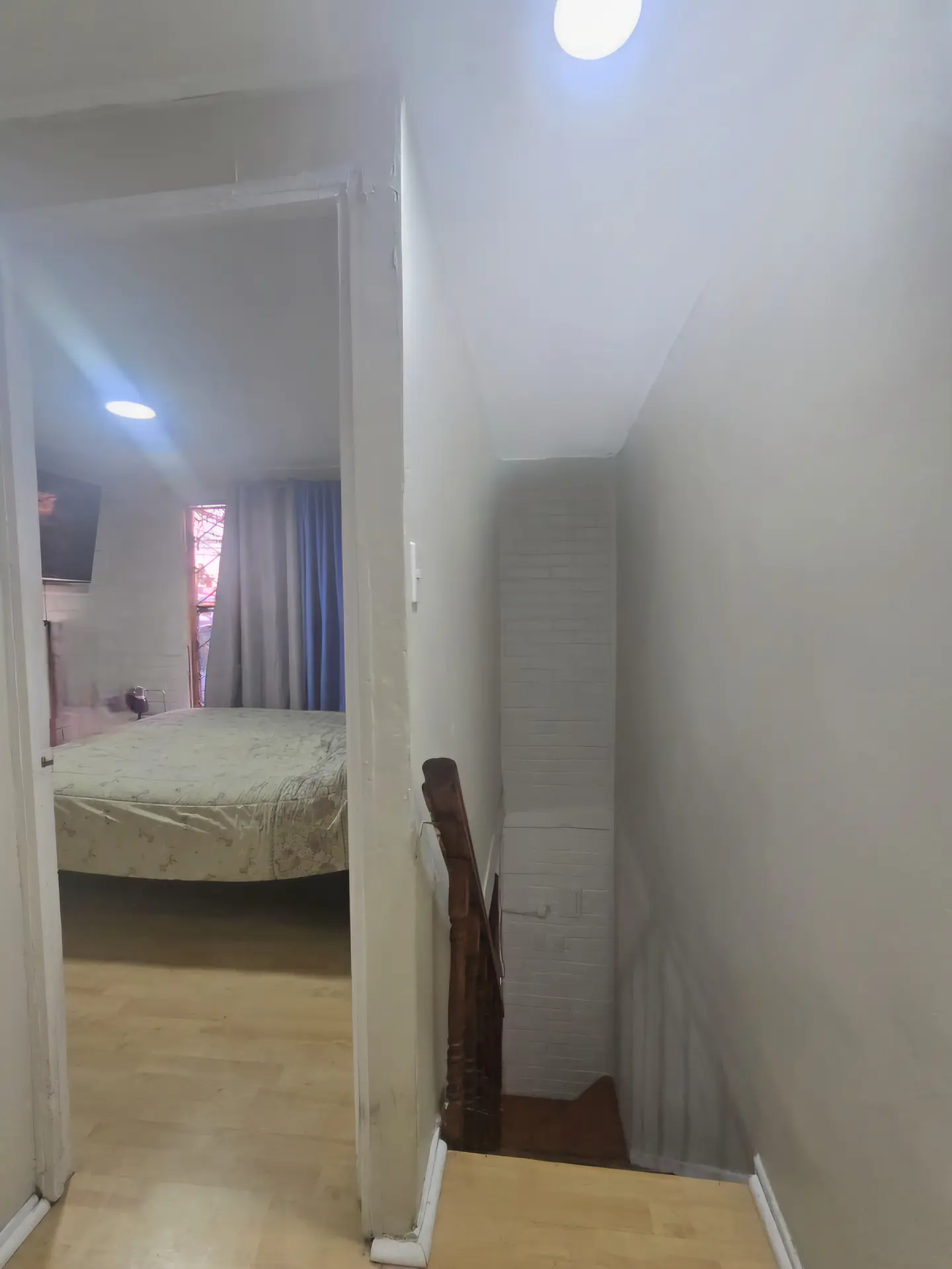 SE VENDE CASA 2 PISOS ESQUINA GERONIMO DE ALDERETE CON MARCELA PAZ COMUNA LA FLORIDA ALTO 5